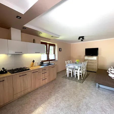 Apartament Ada